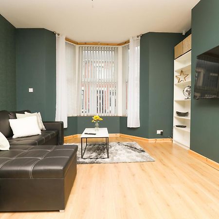 Anfield Luxe Retreat - Stylish Stay With Parking - Steps From Stadium - Short Drive To City Centre Λίβερπουλ Εξωτερικό φωτογραφία